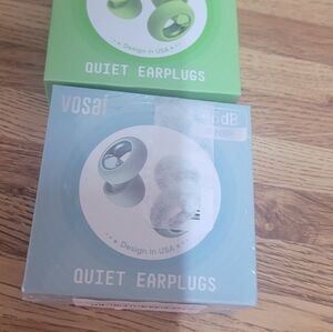 Quiet Earplugs - Green And Blue Box
